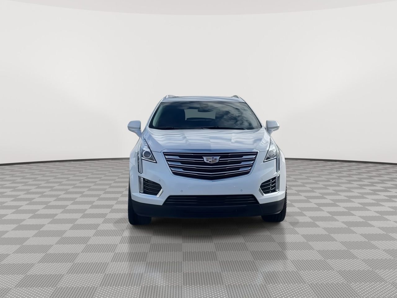 Thumbnail: 2019 Cadillac XT5 - 3