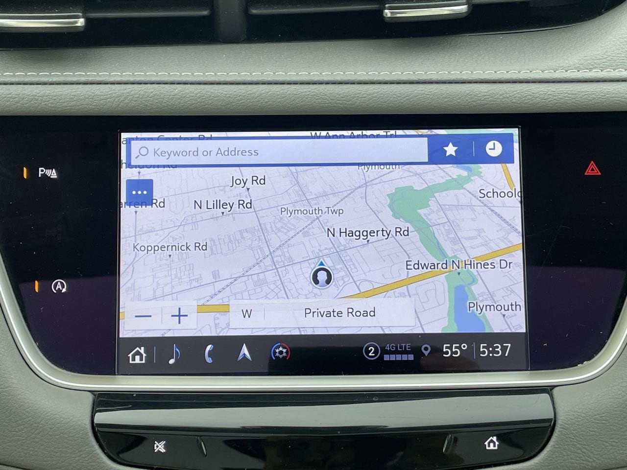 Thumbnail: 2023 Cadillac XT5 - 22