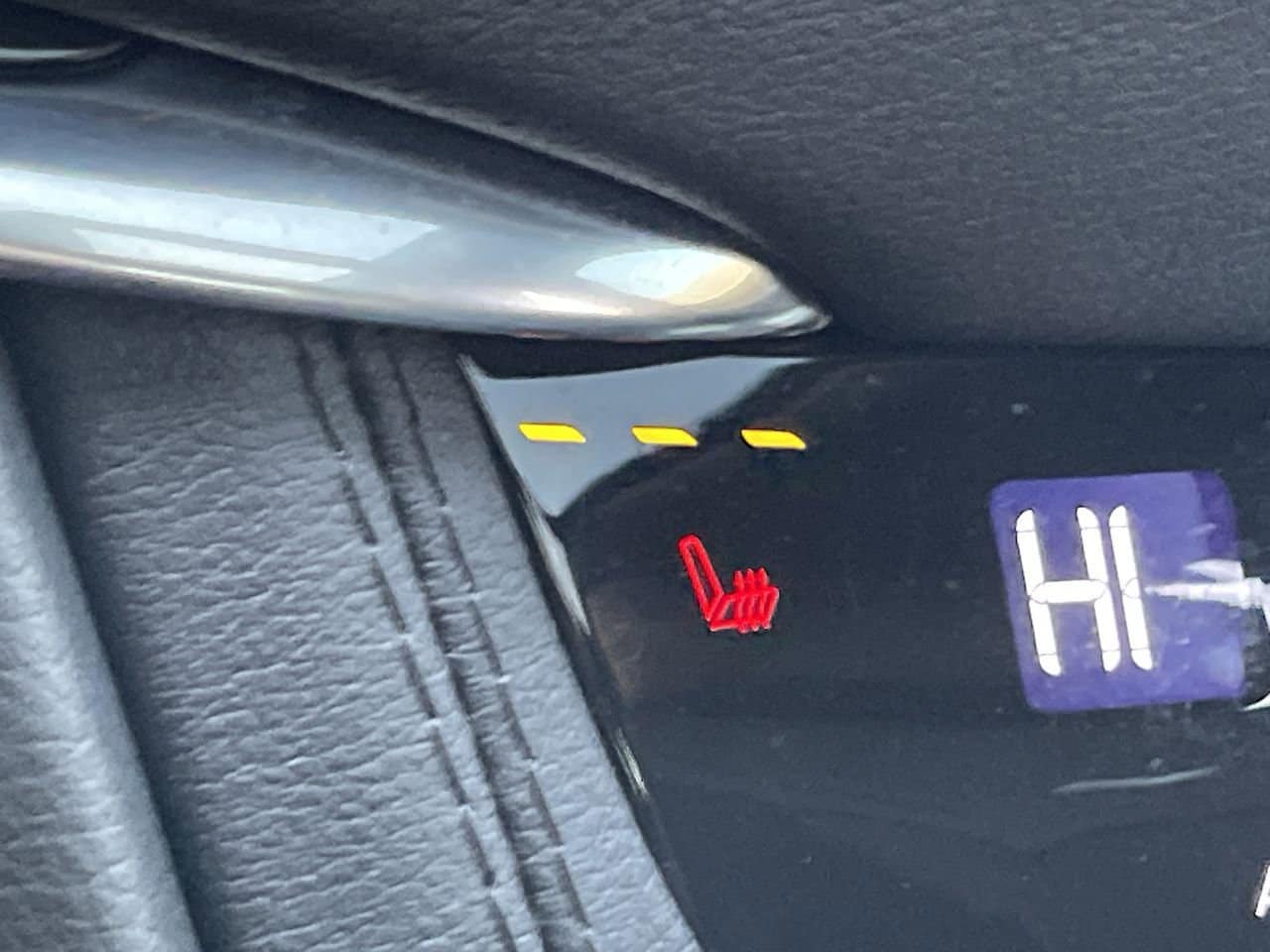 Thumbnail: 2024 Cadillac XT5 - 23