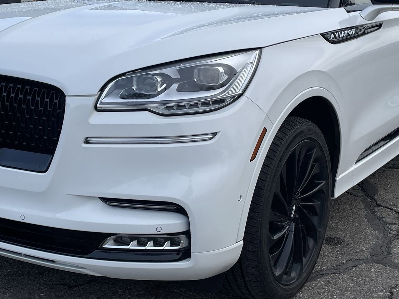 Thumbnail: 2024 Lincoln Aviator - 40
