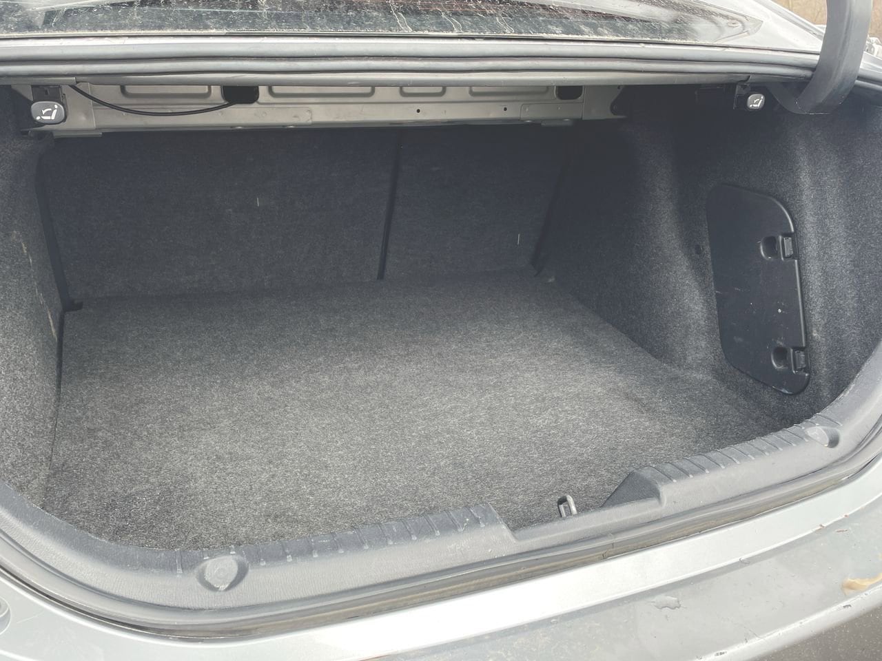 Thumbnail: 2016 Mazda Mazda3 - 17