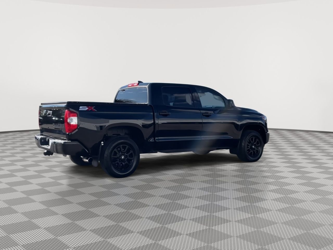 Thumbnail: 2020 Toyota Tundra - 8