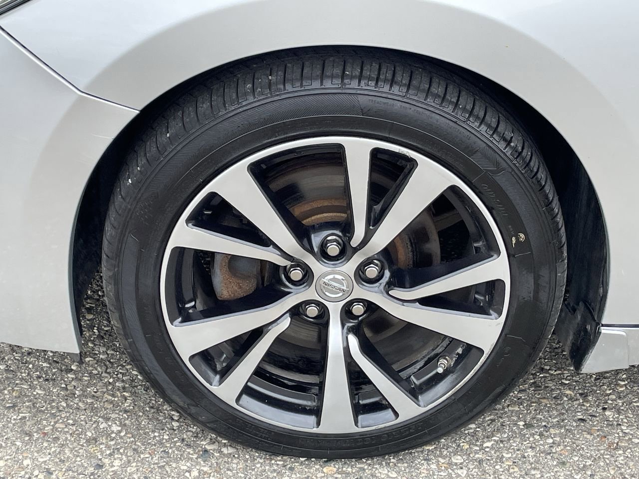 Thumbnail: 2016 Nissan Maxima - 38