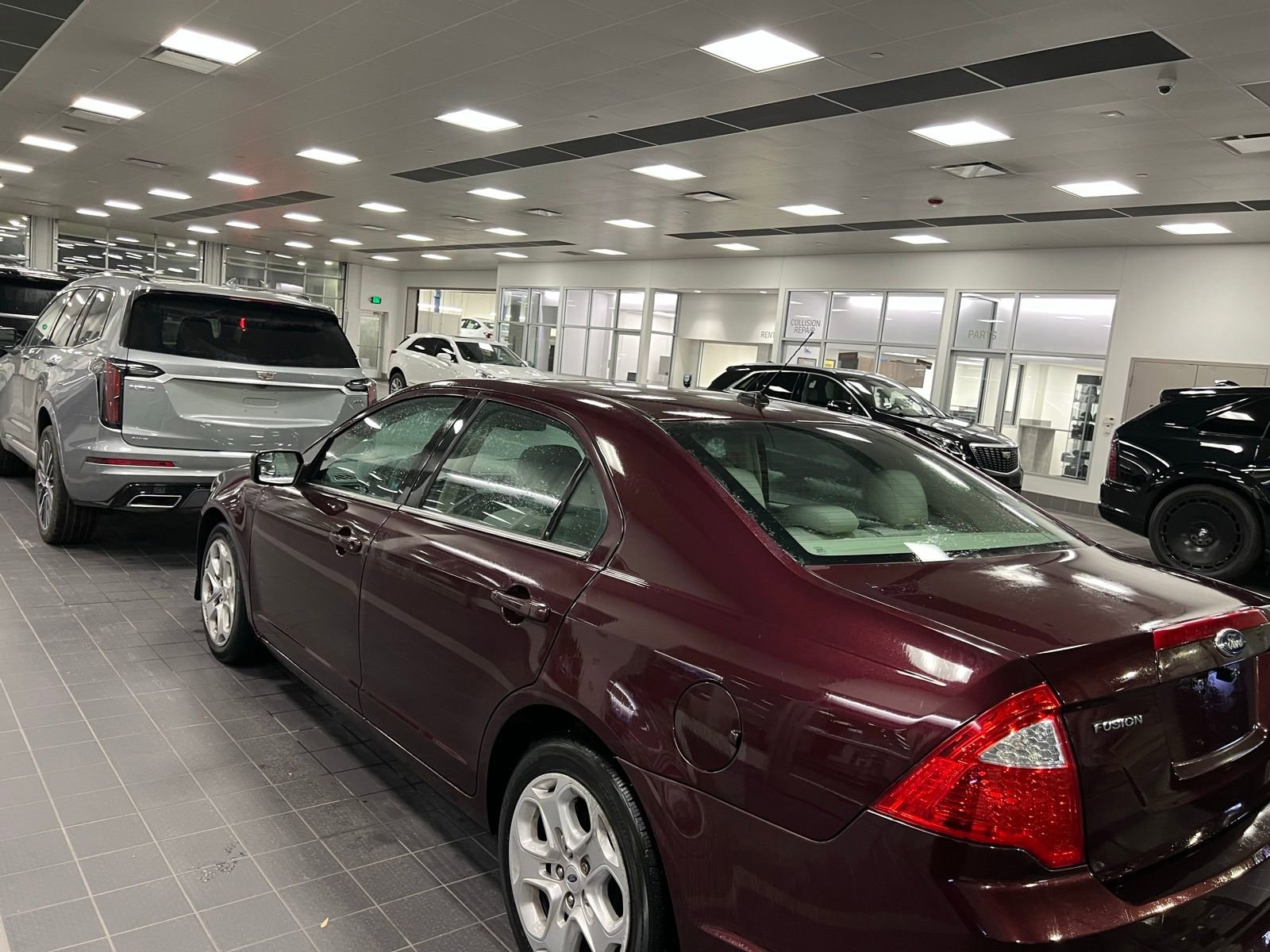 Thumbnail: 2011 Ford Fusion - 2