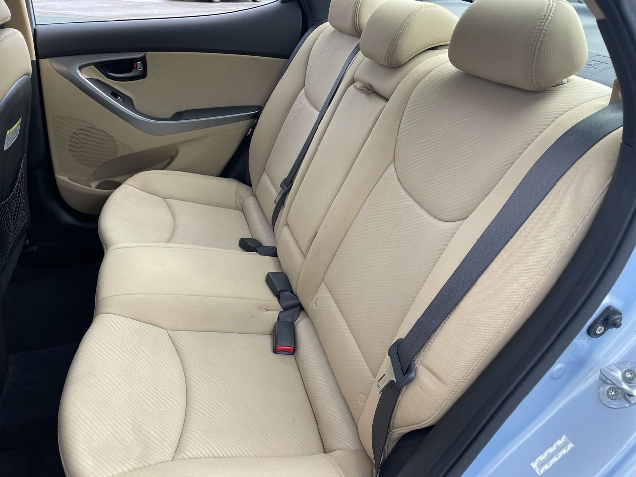 Thumbnail: 2013 Hyundai Elantra - 18