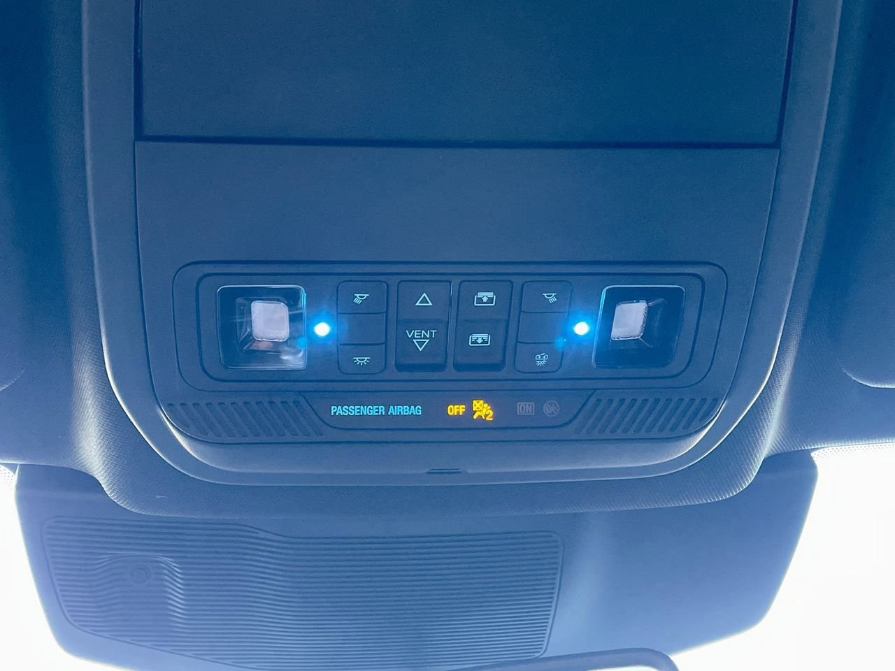 Thumbnail: 2022 Ford Explorer - 34