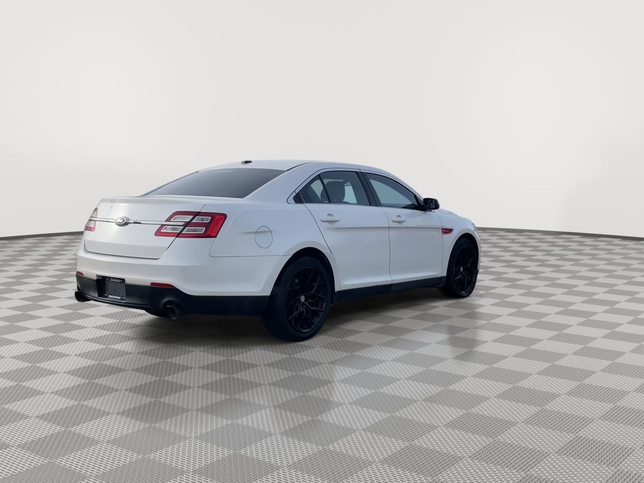 Thumbnail: 2014 Ford Taurus - 8