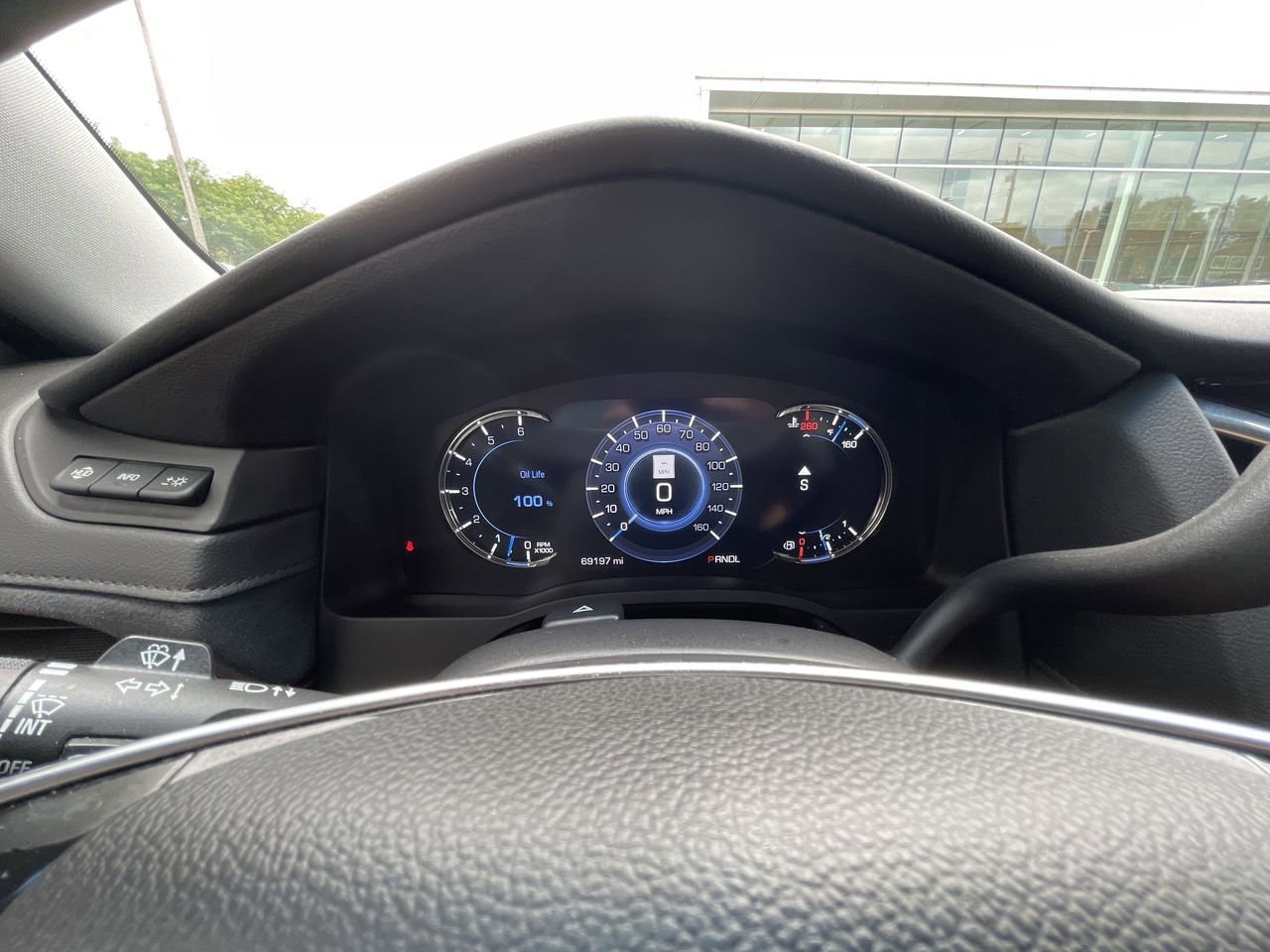 Thumbnail: 2017 Cadillac Escalade - 33