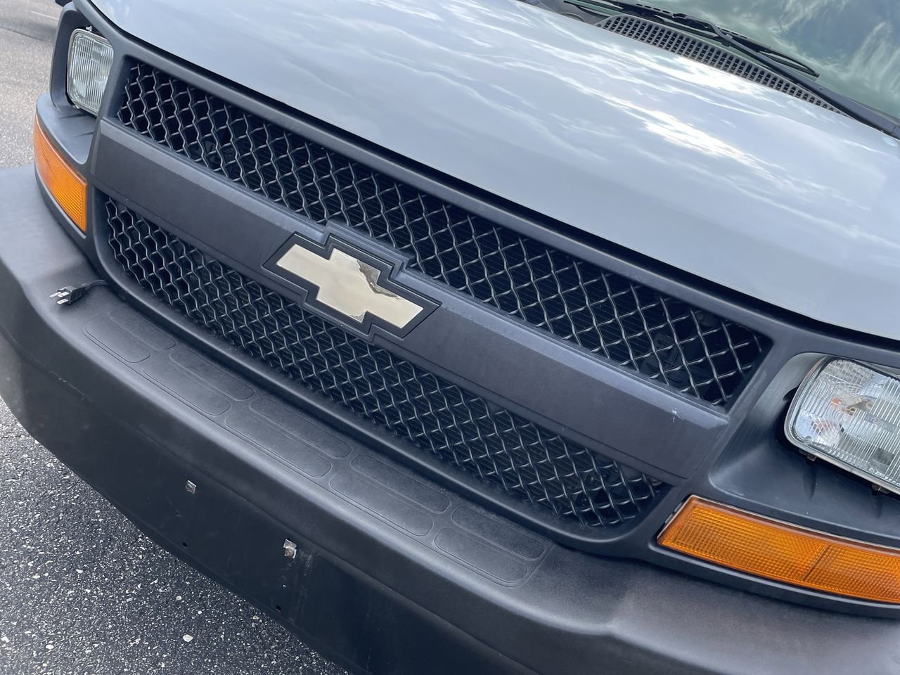 Thumbnail: 2014 Chevrolet Express - 29