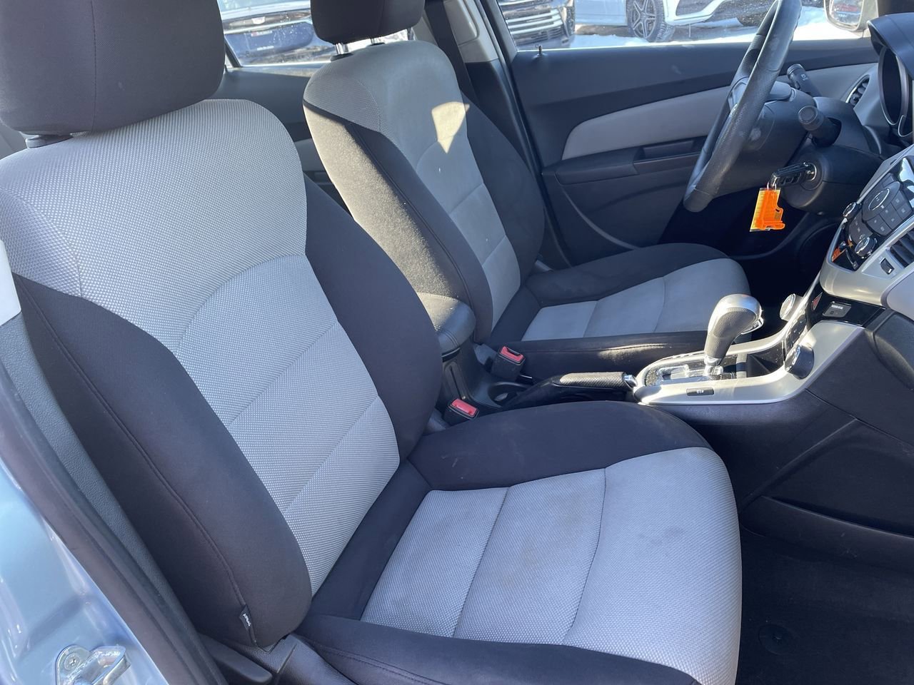 Thumbnail: 2012 Chevrolet Cruze - 14