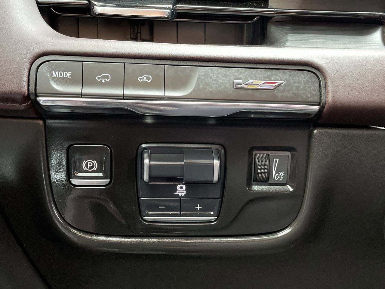 Thumbnail: 2024 Cadillac Escalade - 33