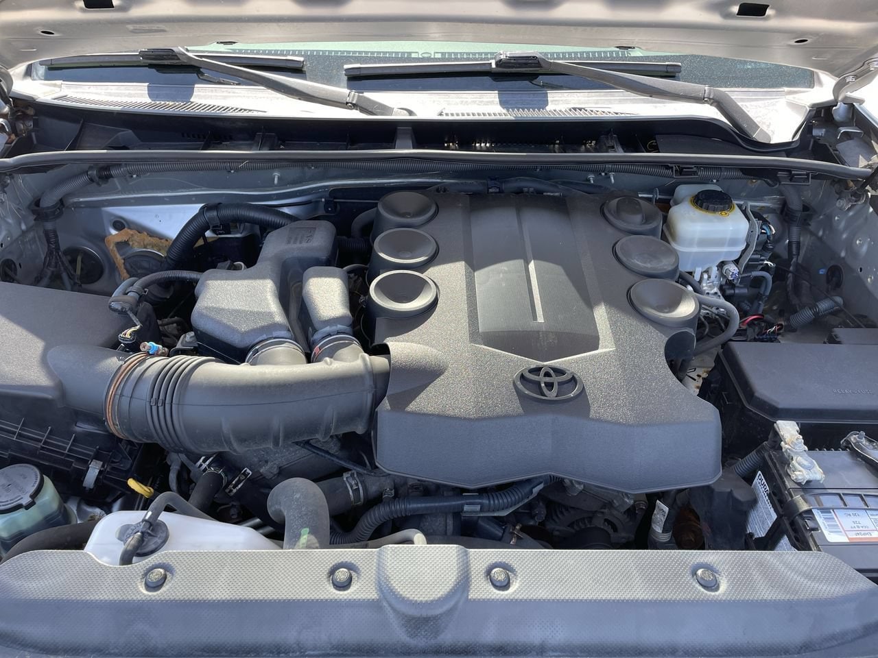 Thumbnail: 2014 Toyota 4Runner - 31