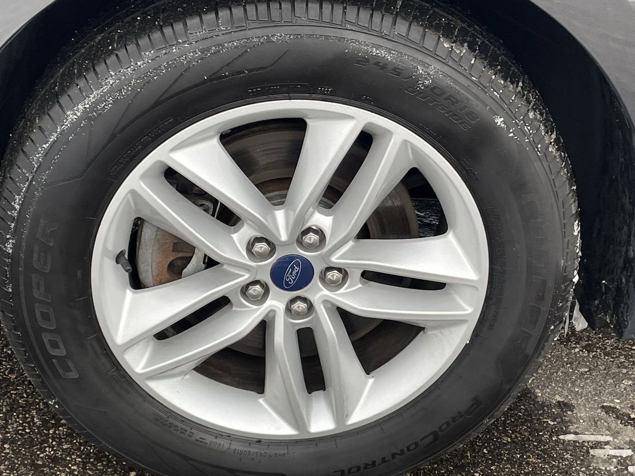 Thumbnail: 2018 Ford Edge - 38