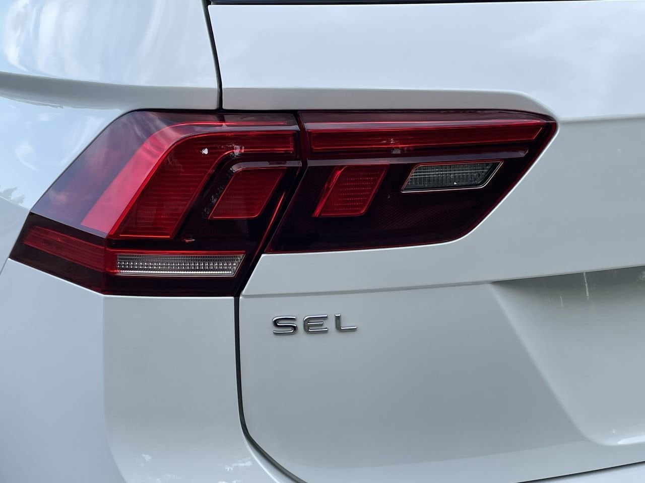 Thumbnail: 2024 Volkswagen Tiguan - 41