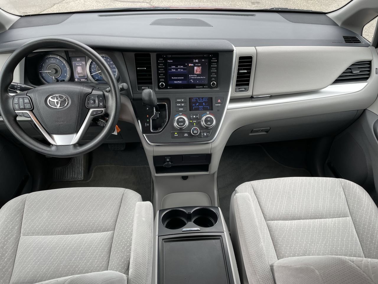 Thumbnail: 2019 Toyota Sienna - 21