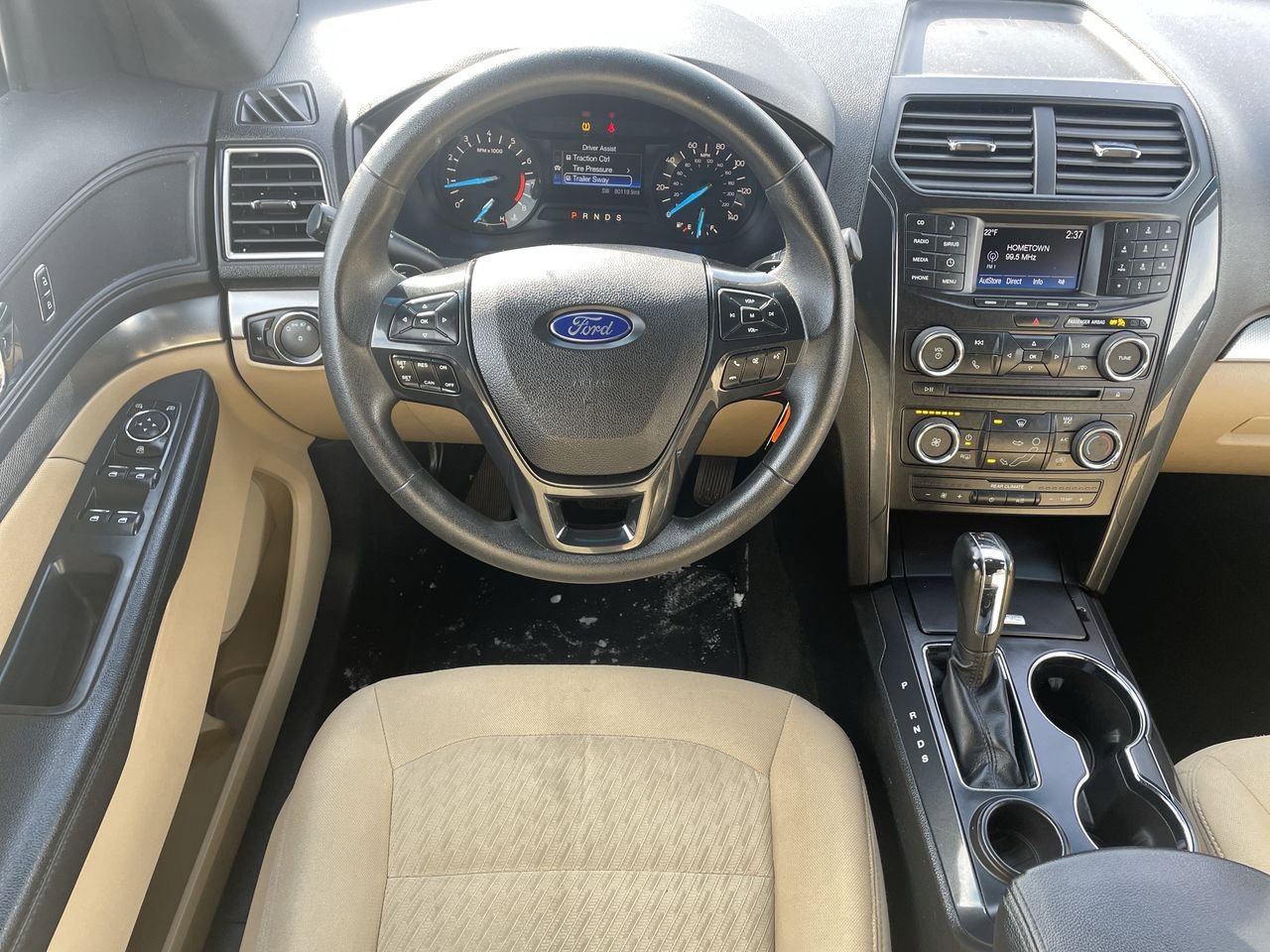 Thumbnail: 2016 Ford Explorer - 11