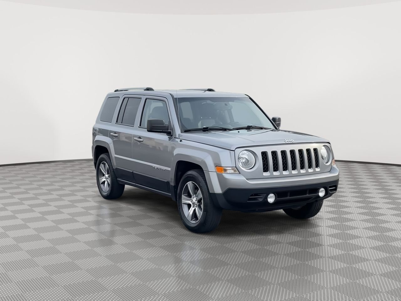 Thumbnail: 2016 Jeep Patriot - 2