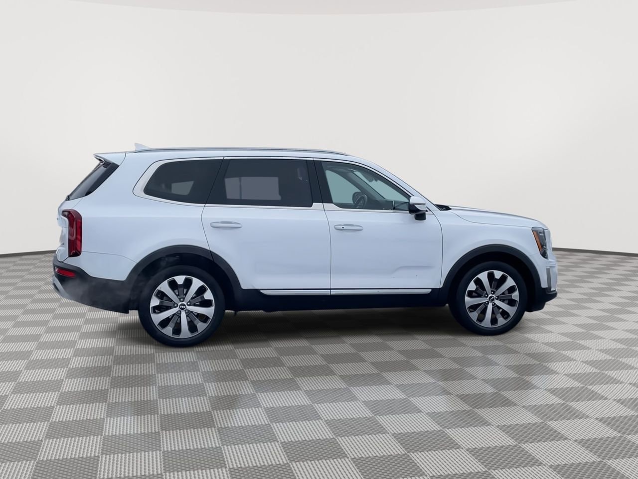 Thumbnail: 2021 Kia Telluride - 9