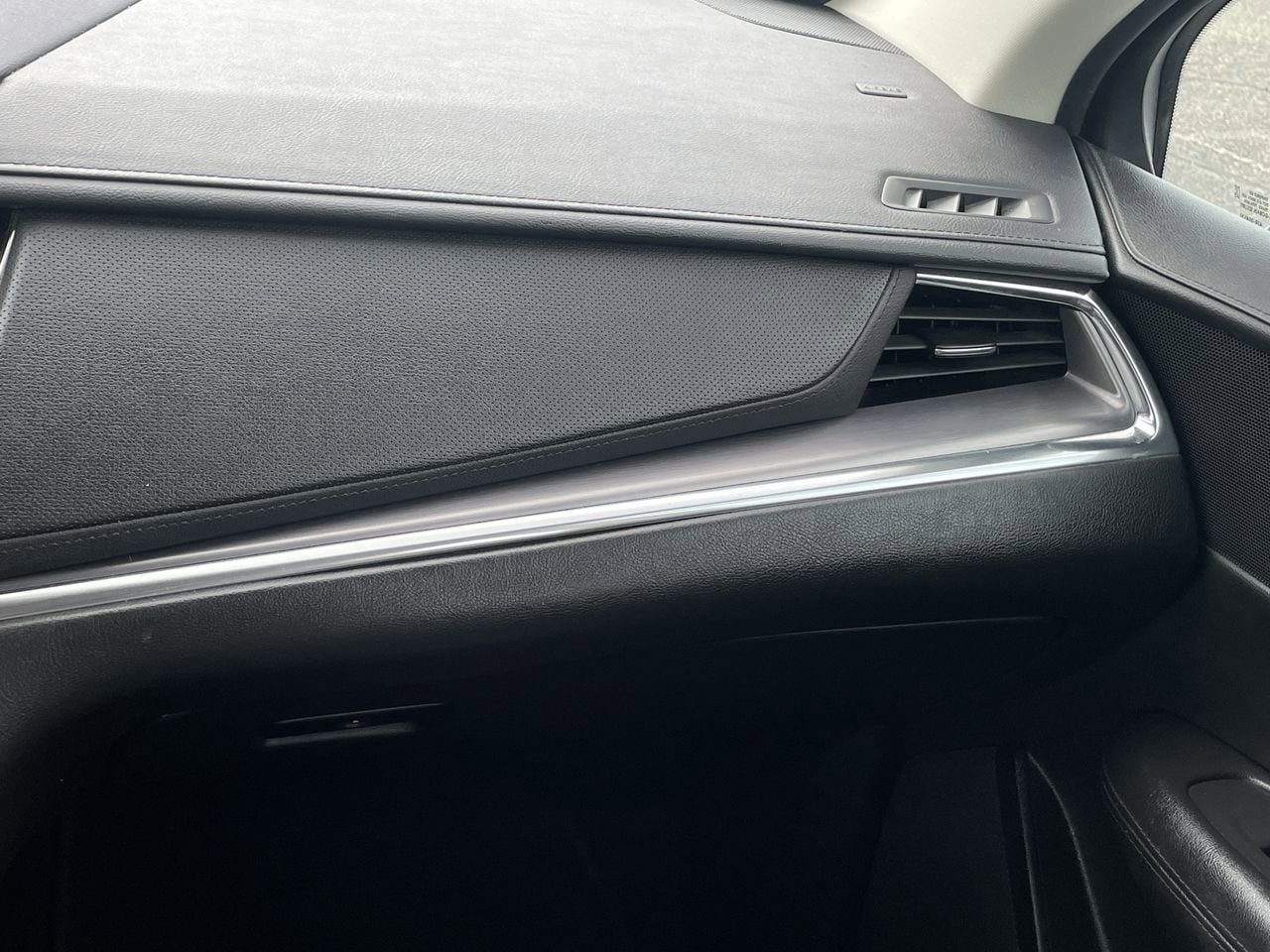 Thumbnail: 2019 Cadillac XT5 - 15