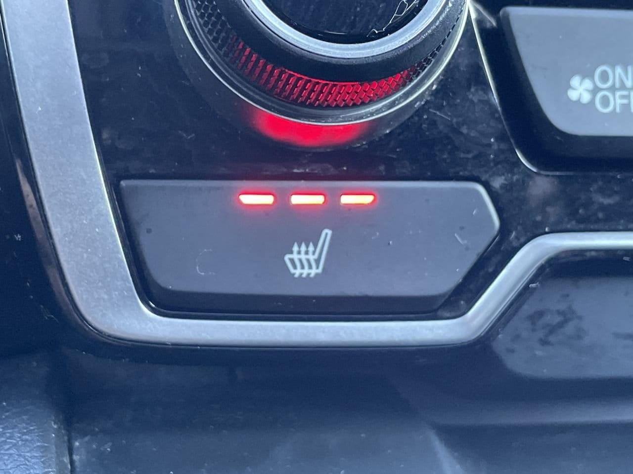 Thumbnail: 2018 Honda CR-V - 21