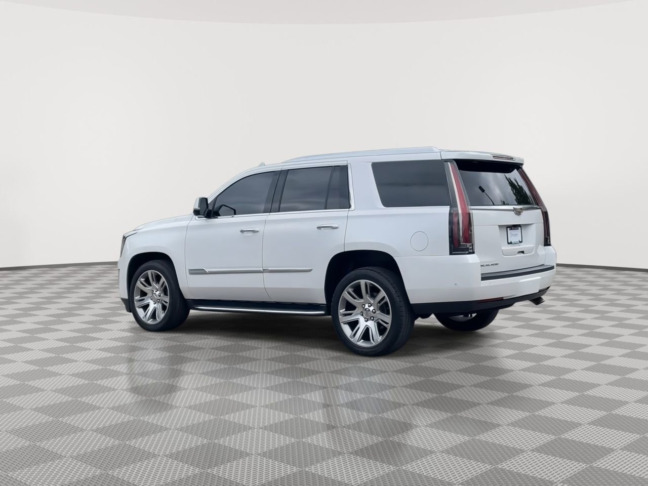 Thumbnail: 2017 Cadillac Escalade - 6