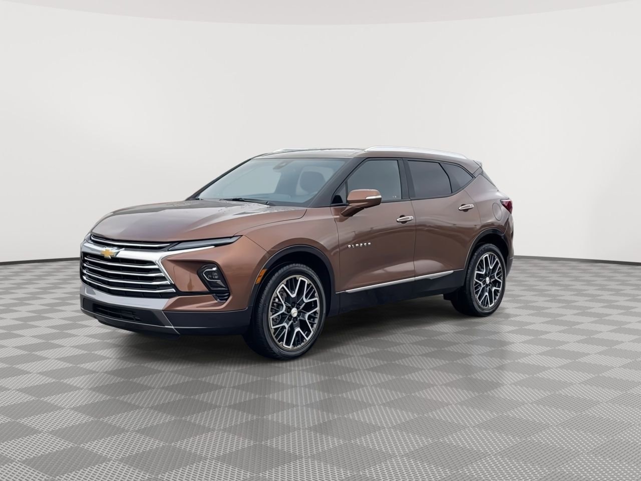Thumbnail: 2023 Chevrolet Blazer - 4