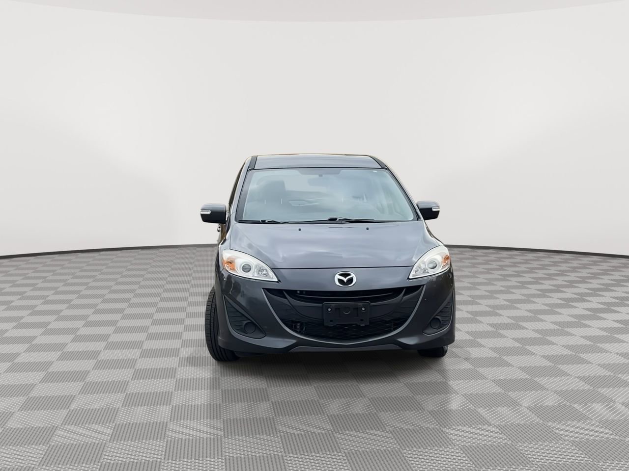 2013 Mazda Mazda5 Sport photo 3