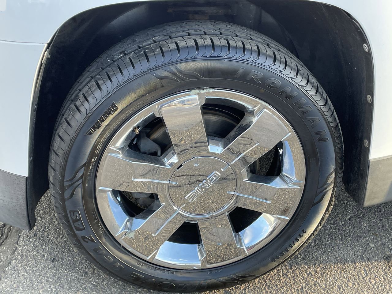 Thumbnail: 2010 GMC Terrain - 34