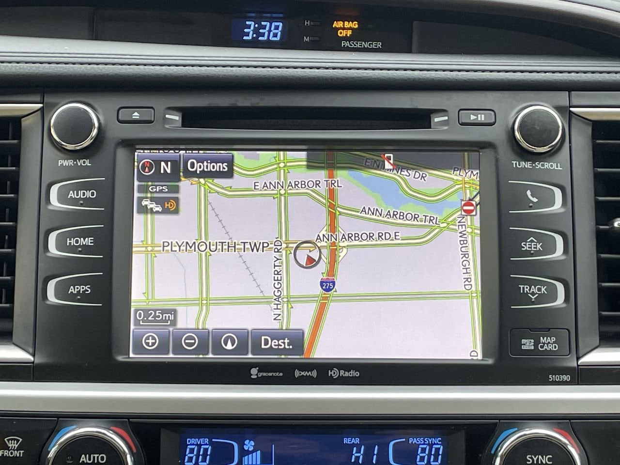 Thumbnail: 2019 Toyota Highlander - 23