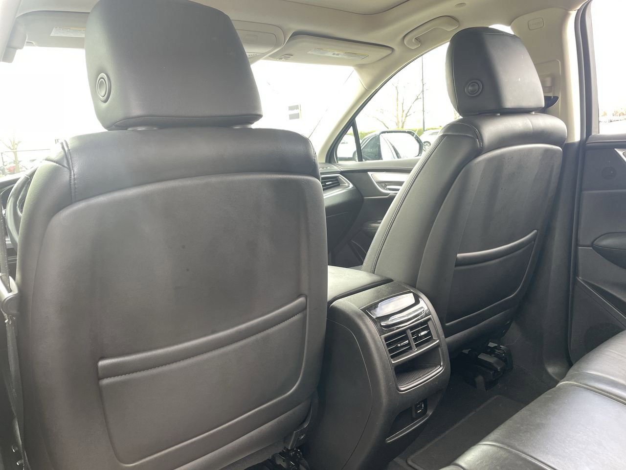 Thumbnail: 2019 Cadillac XT5 - 19