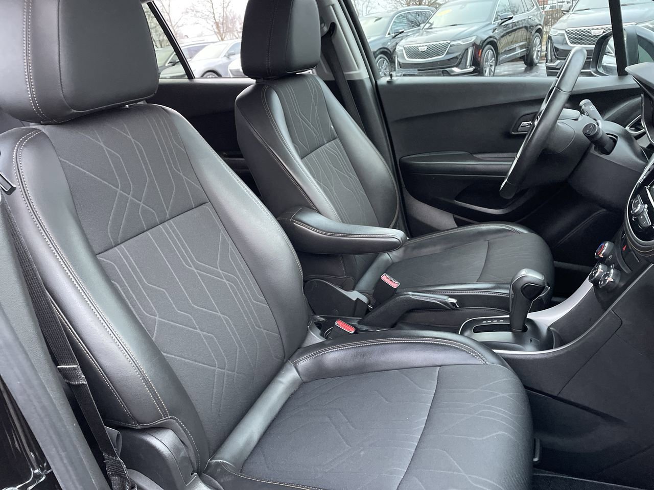 Thumbnail: 2019 Chevrolet Trax - 14