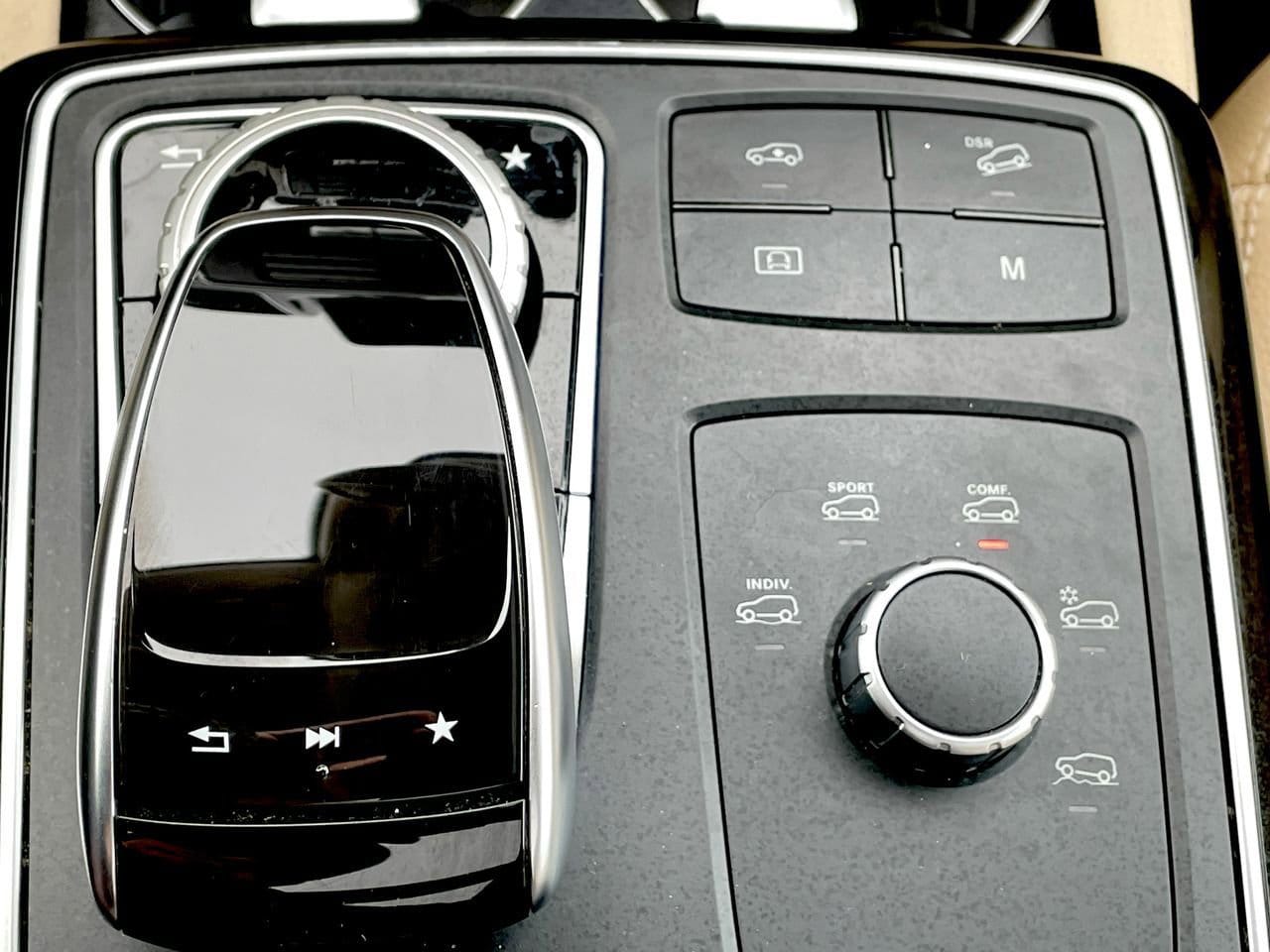 Thumbnail: 2019 Mercedes-Benz GLS - 32