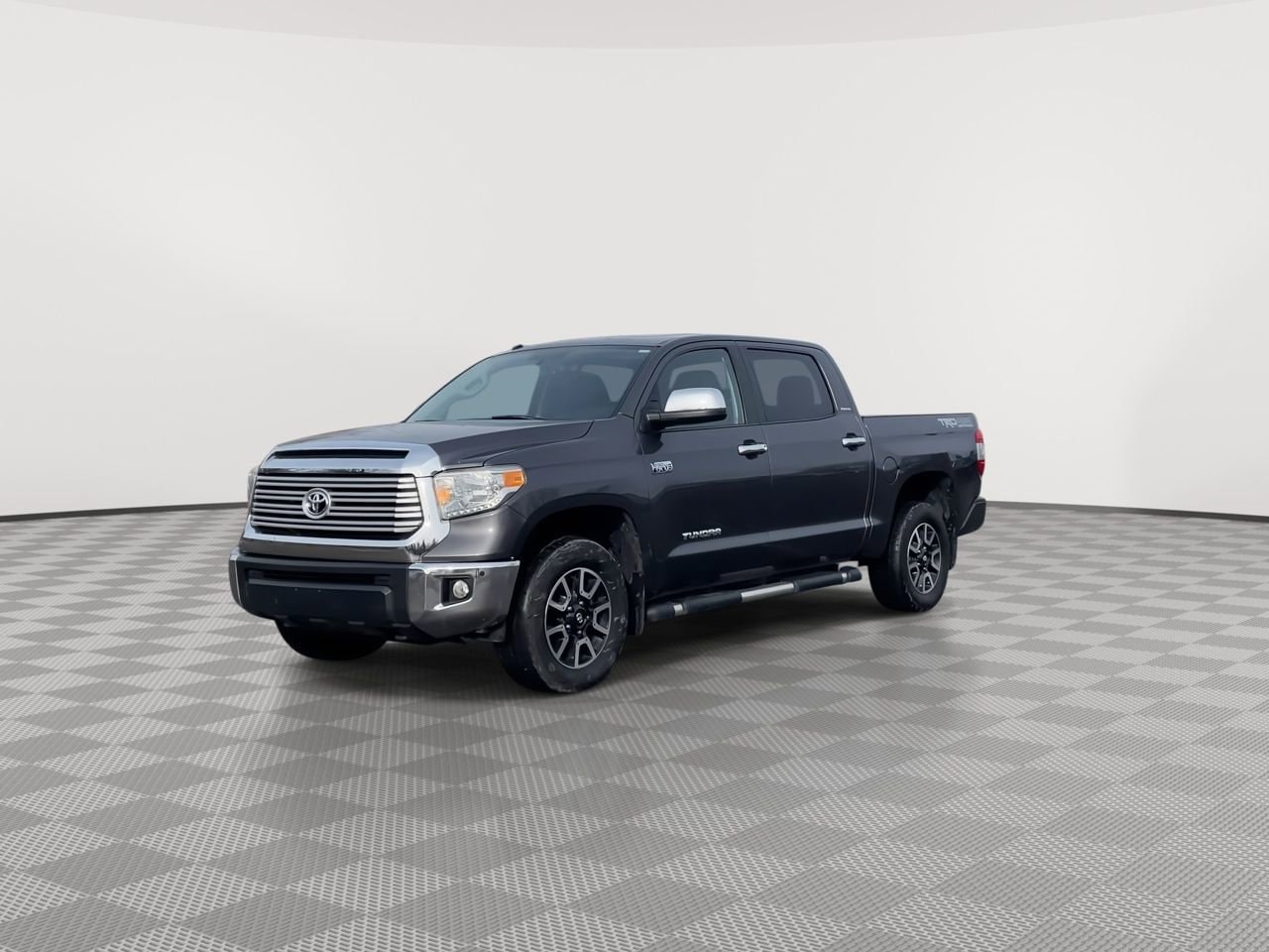 Thumbnail: 2017 Toyota Tundra - 4