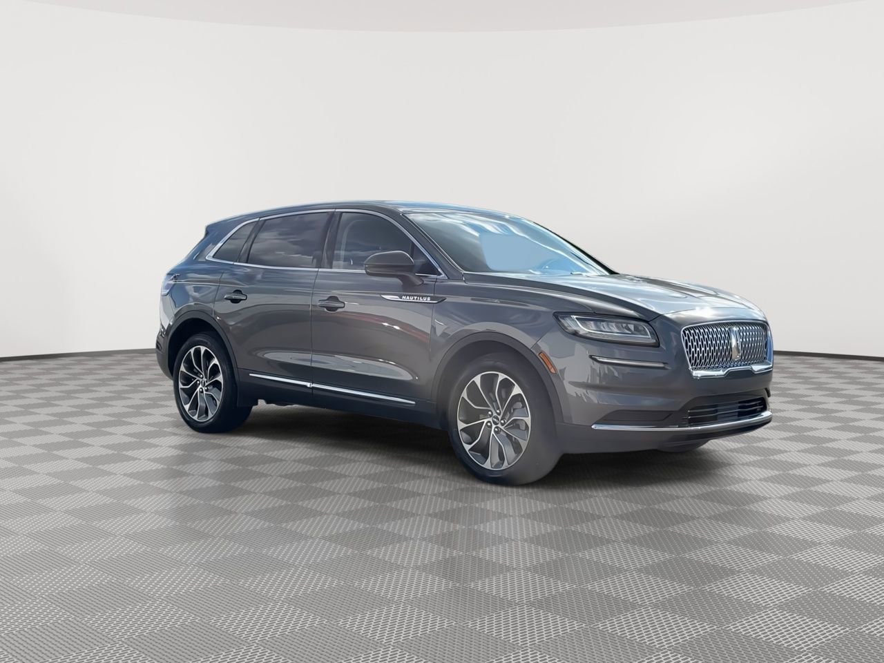 Thumbnail: 2021 Lincoln Nautilus - 2