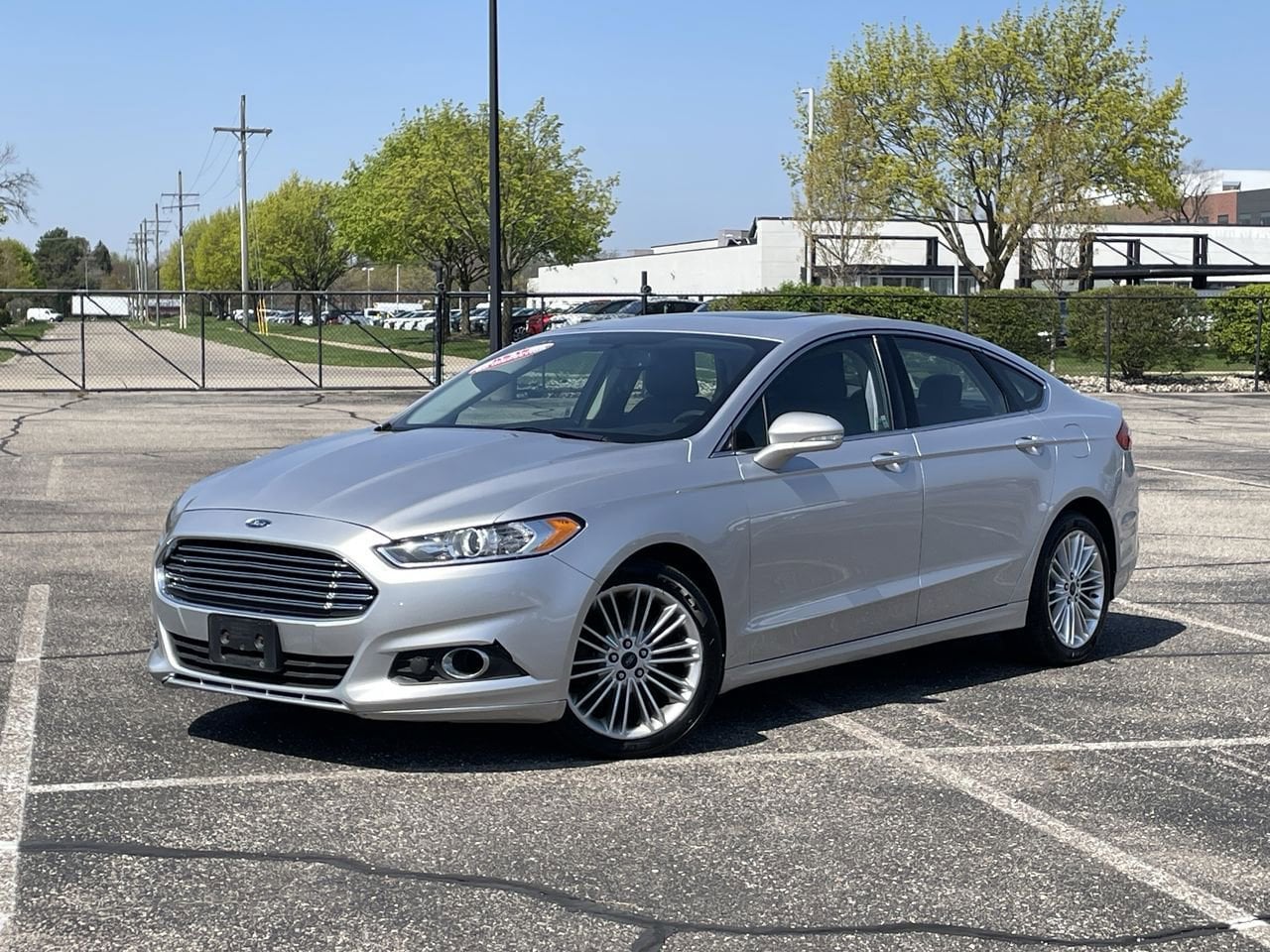 Thumbnail: 2016 Ford Fusion - 9