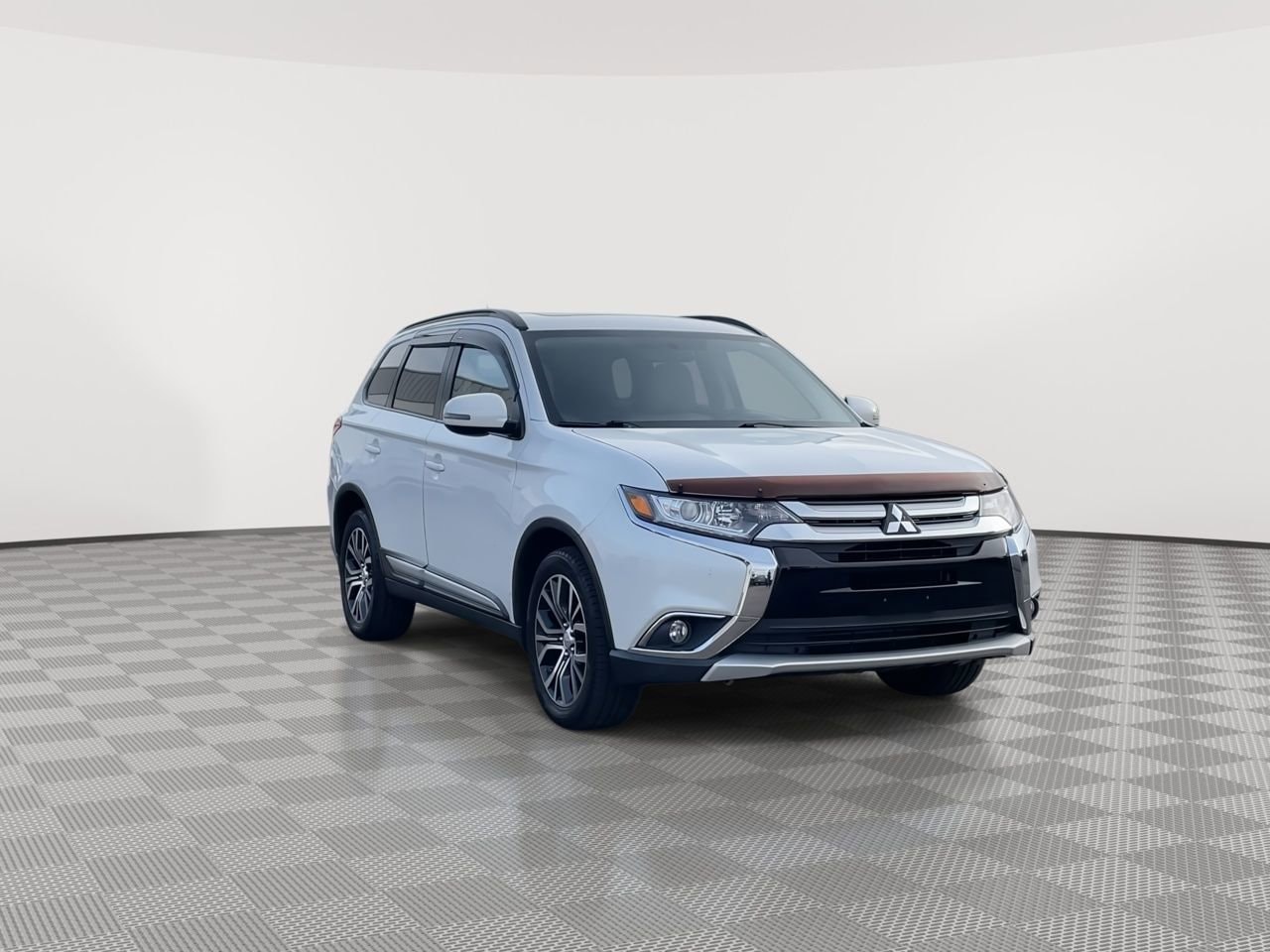 Used 2016 Mitsubishi Outlander SEL with VIN JA4AZ3A34GZ002662 for sale in Plymouth, MI