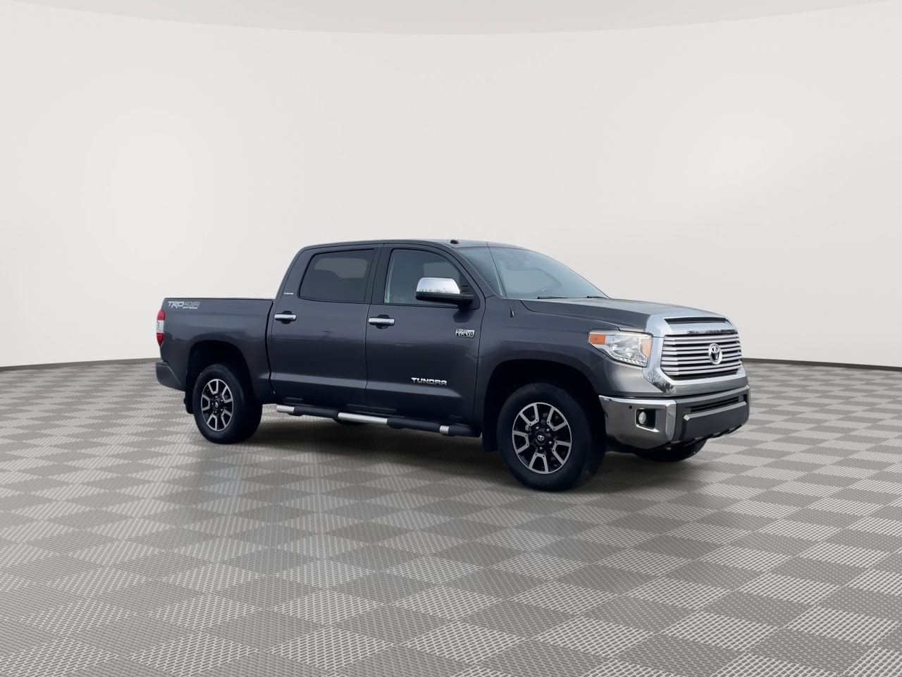 Thumbnail: 2017 Toyota Tundra - 2