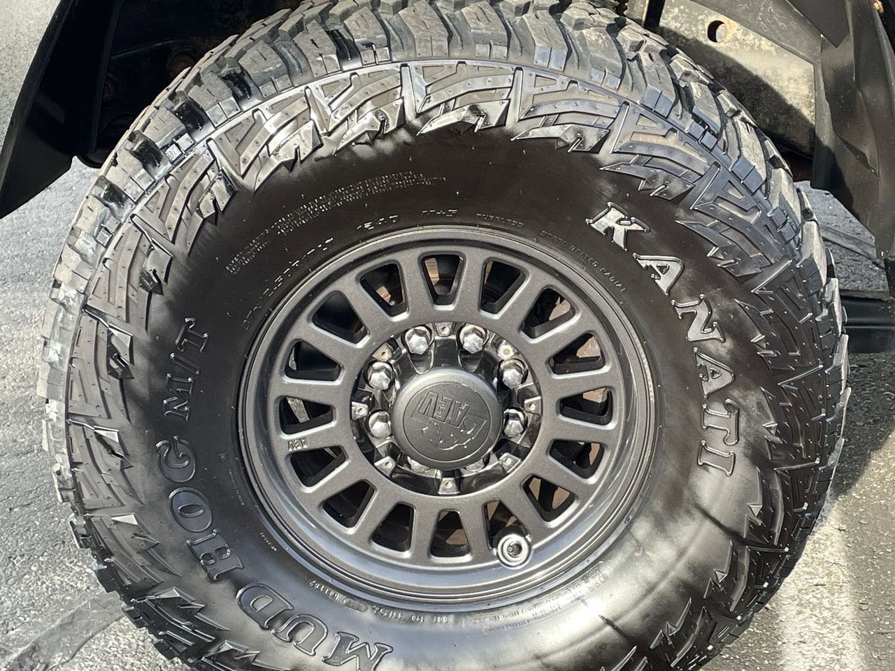 2015 RAM 3500 Longhorn 41
