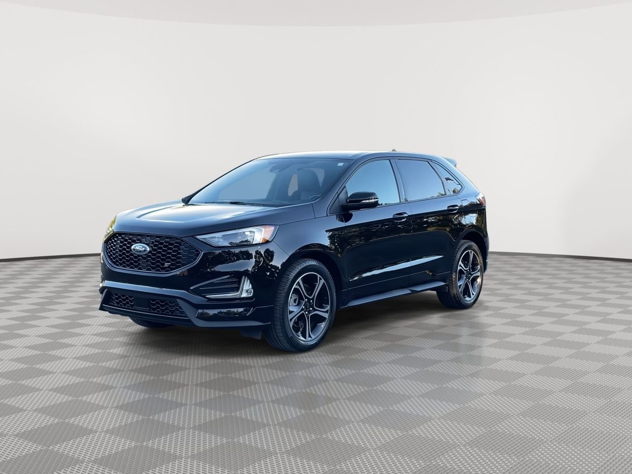 2022 Ford Edge ST photo 4