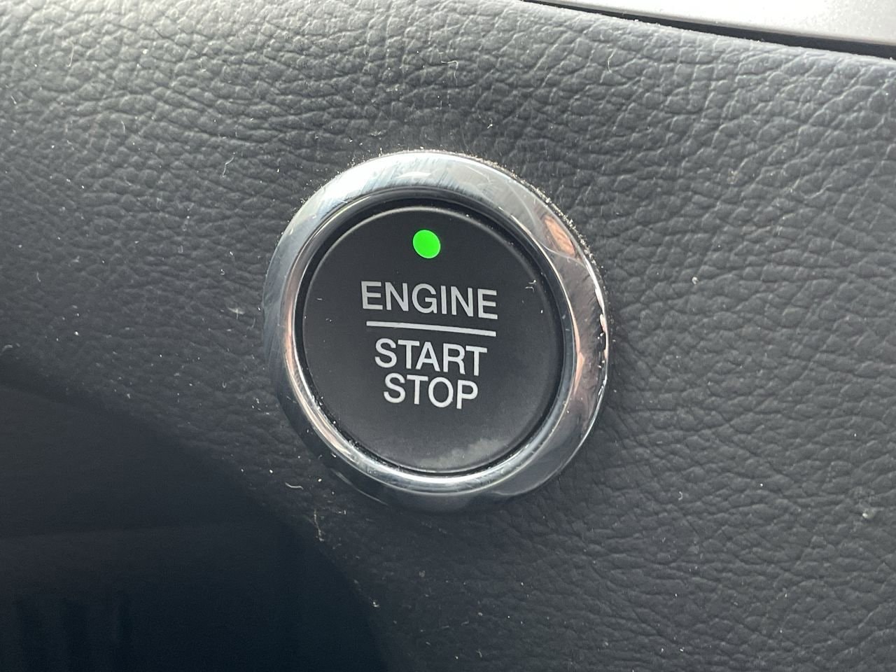 Thumbnail: 2018 Ford Edge - 30