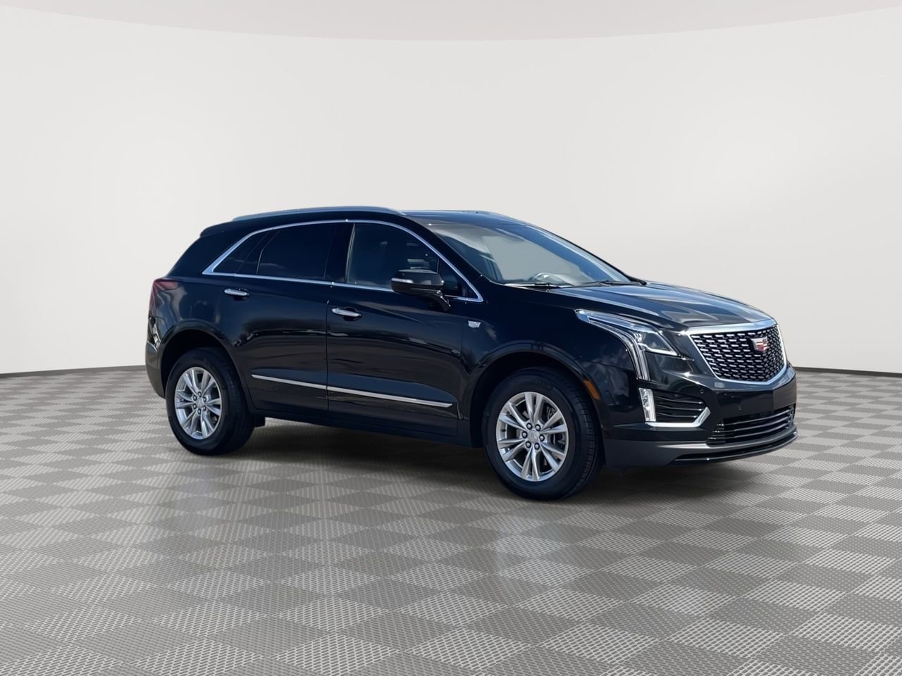 Thumbnail: 2024 Cadillac XT5 - 2