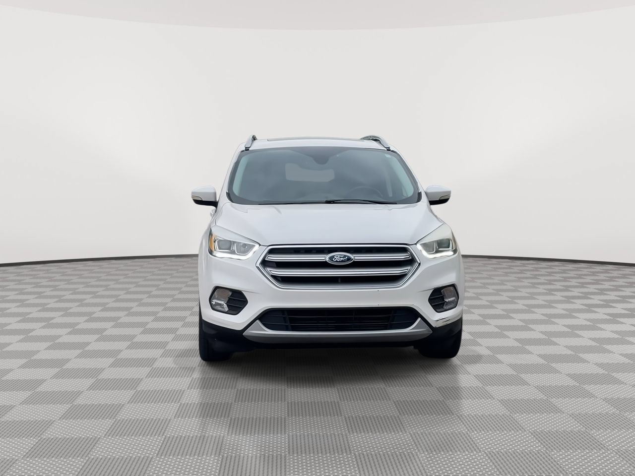 Thumbnail: 2017 Ford Escape - 3