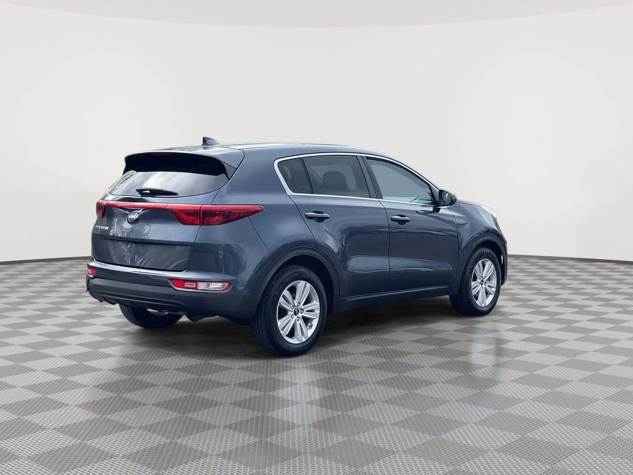 Thumbnail: 2017 Kia Sportage - 8