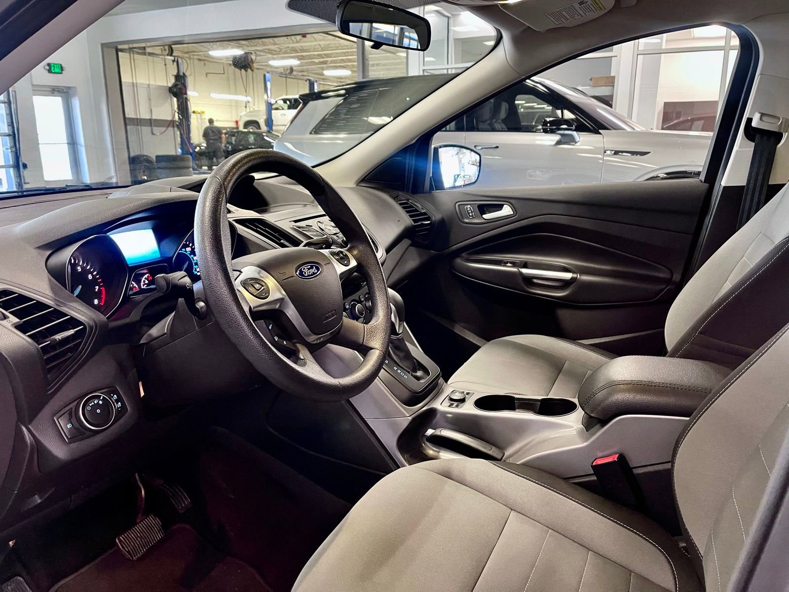 Thumbnail: 2016 Ford Escape - 4