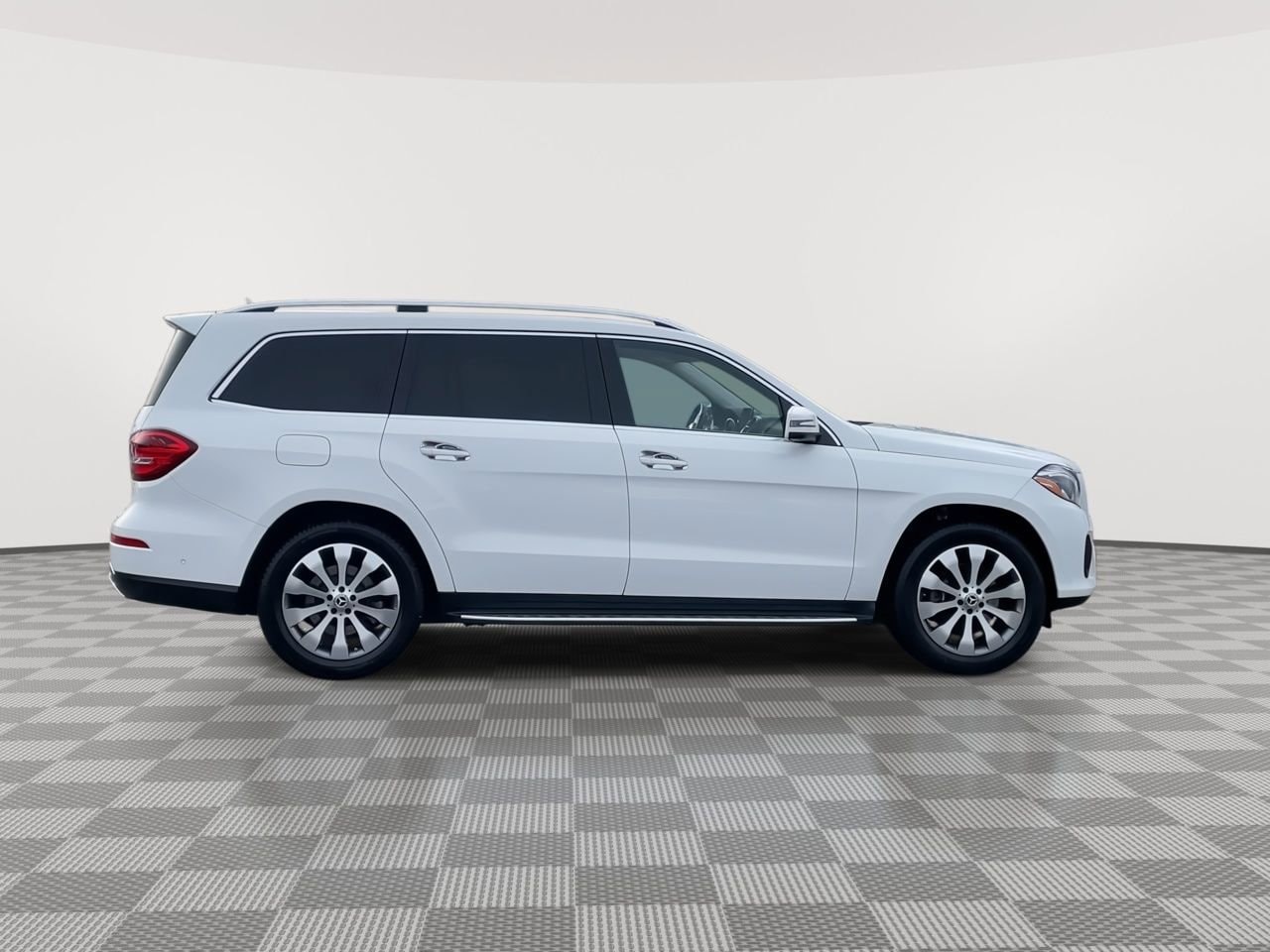 Thumbnail: 2019 Mercedes-Benz GLS - 9