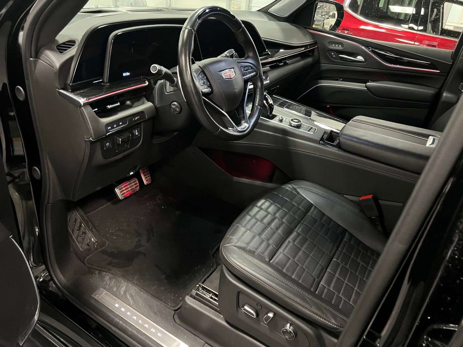 Thumbnail: 2023 Cadillac Escalade - 5