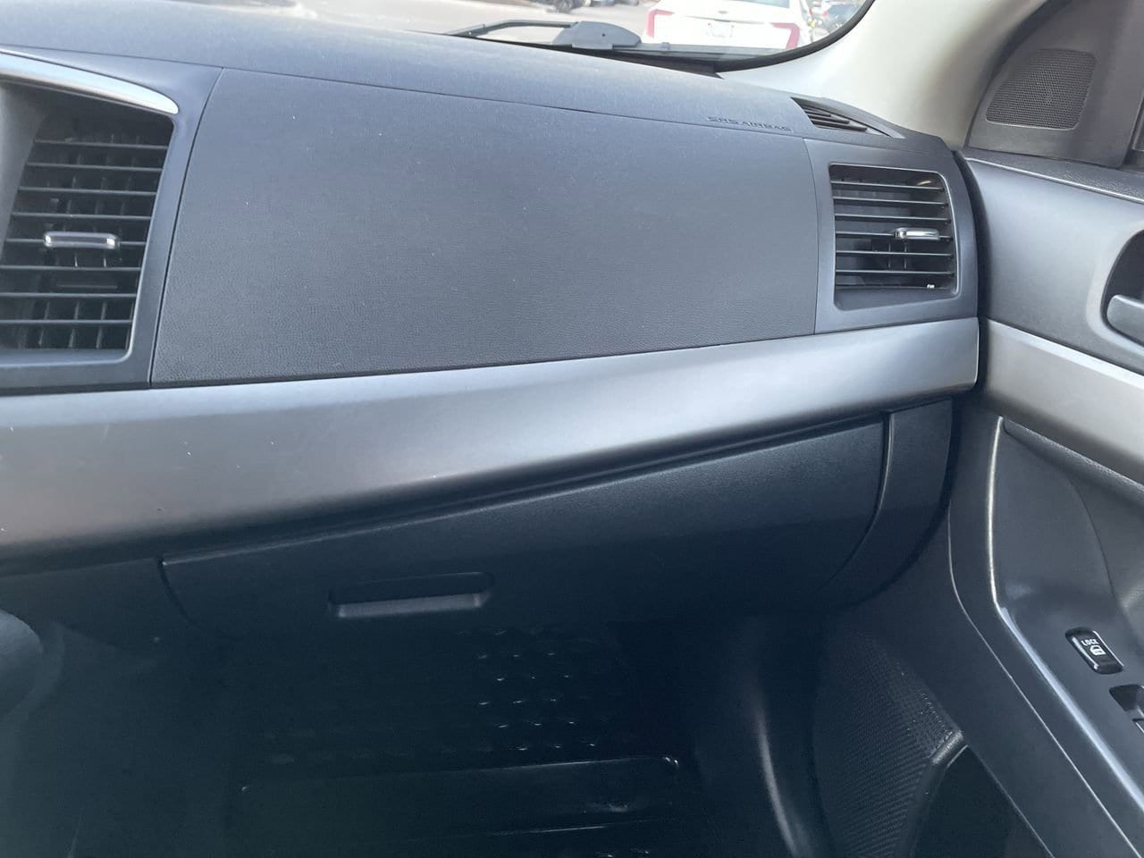 Thumbnail: 2014 Mitsubishi Lancer - 16