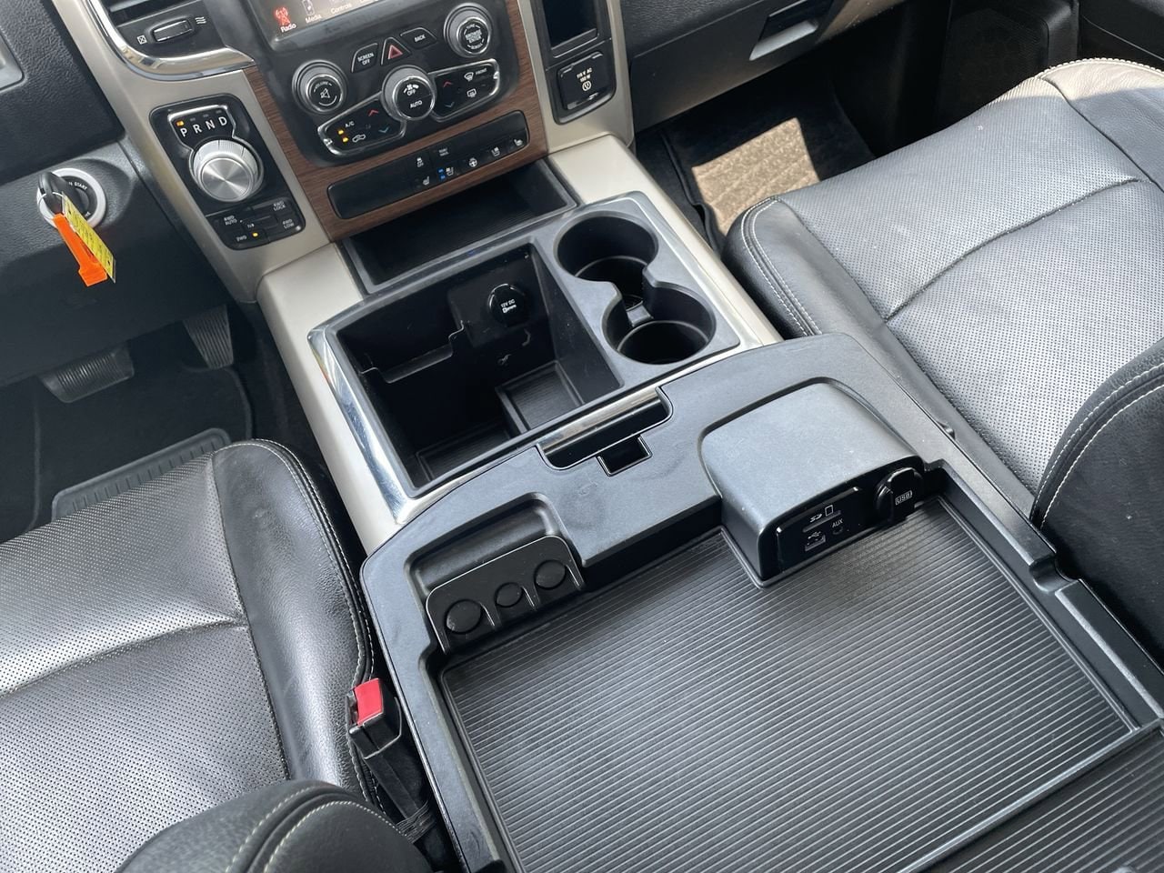 2013 RAM 1500 Laramie 26