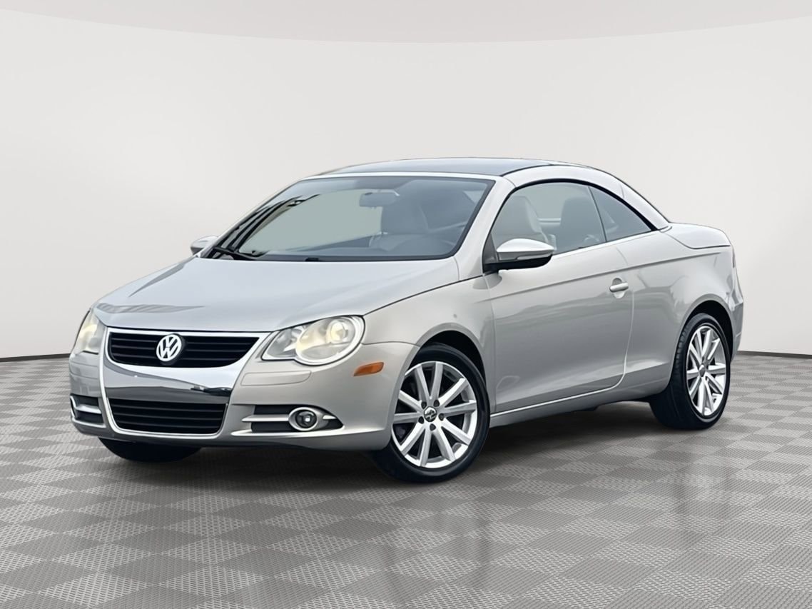 Thumbnail: 2010 Volkswagen Eos - 1