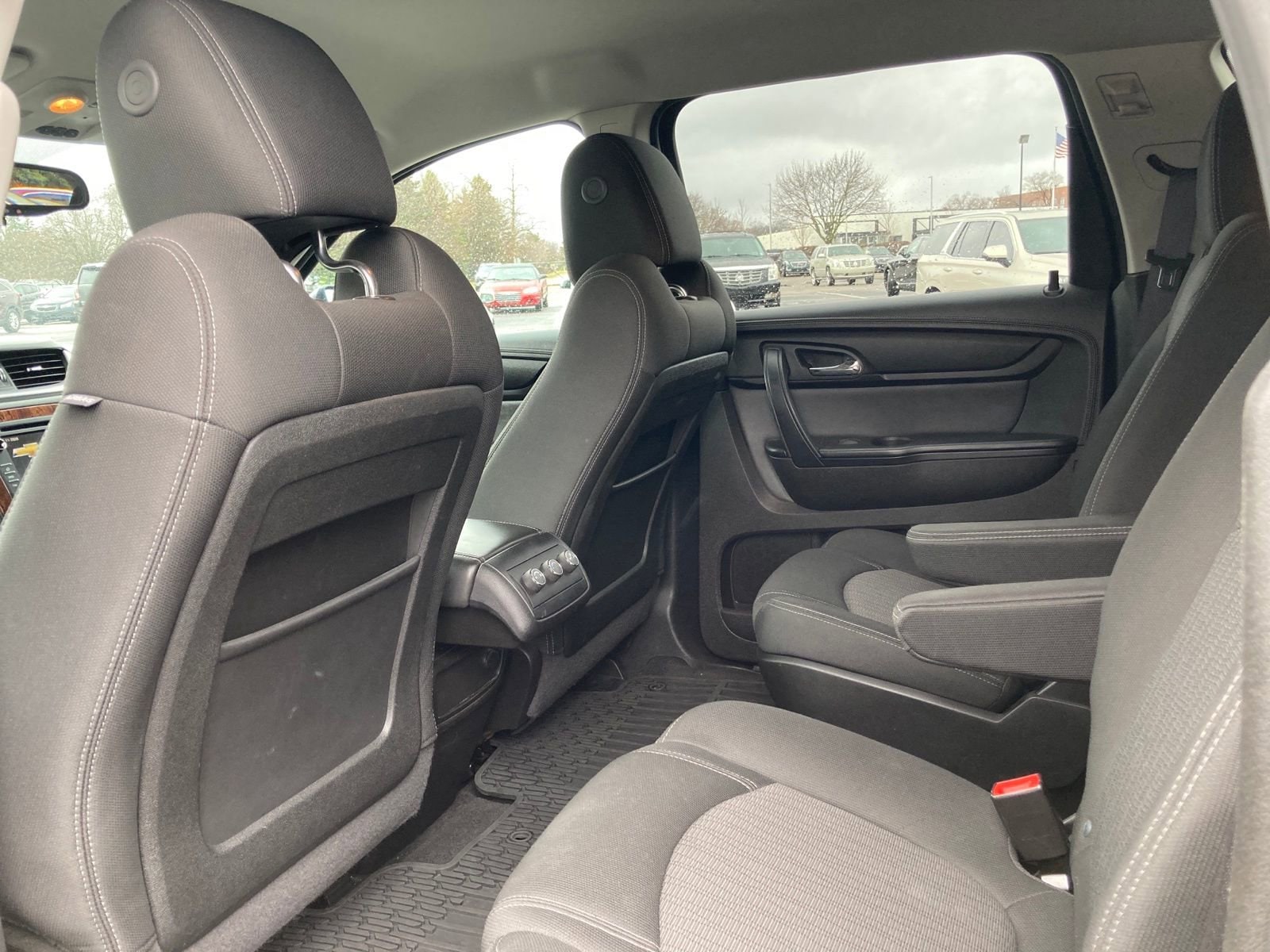 Thumbnail: 2013 Chevrolet Traverse - 4